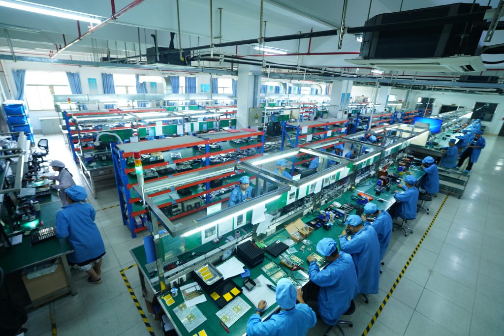 RF power amplifier source factory True CW testing with long-run test summary, serial number report, CNC housing, copper heat spreader, and protection logic