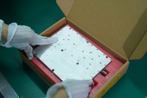 Automated RF PA testing compares an approved golden sample with production-unit results inside a controlled acceptance window