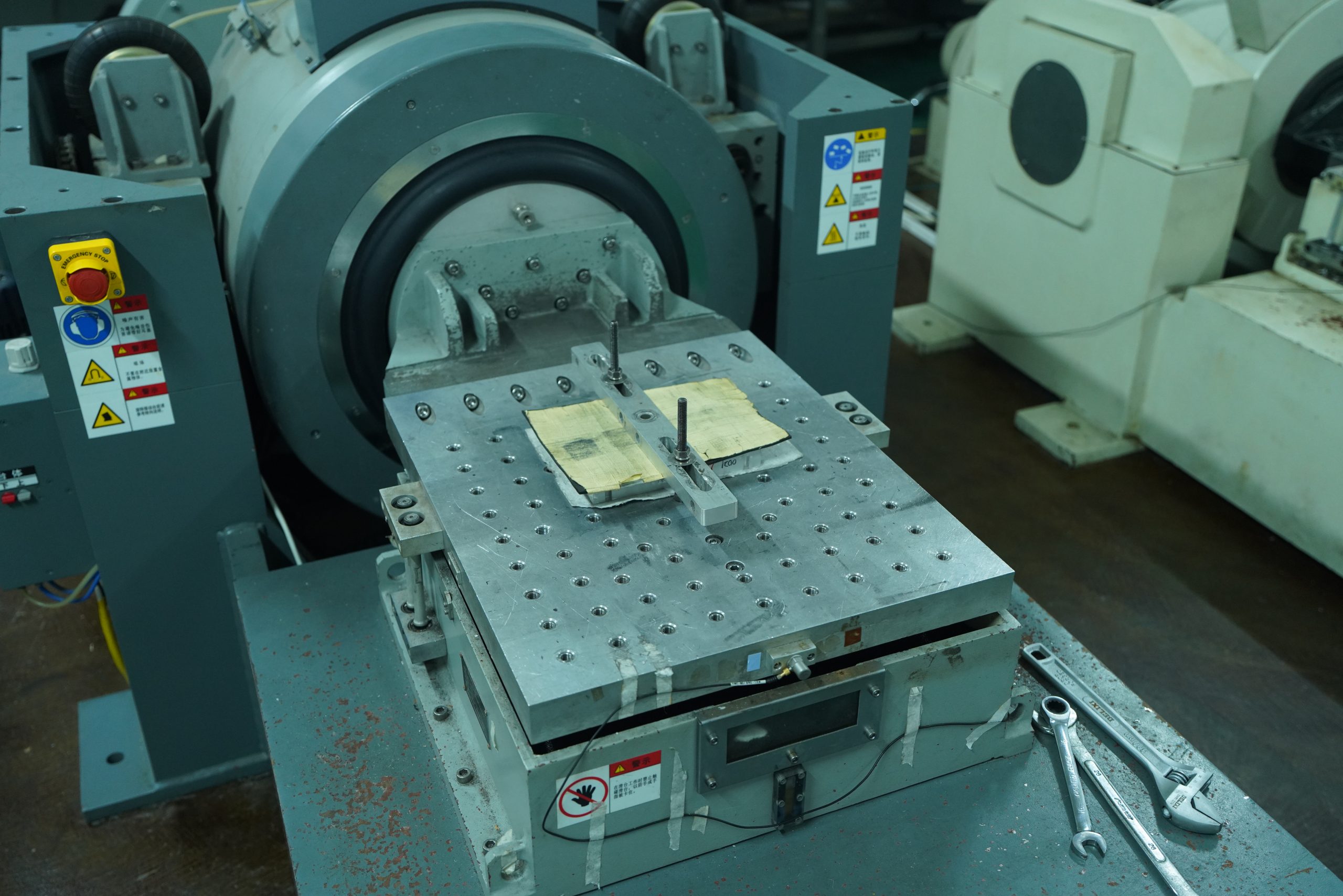 Full-load burn-in test for RF core modules before OEM delivery
